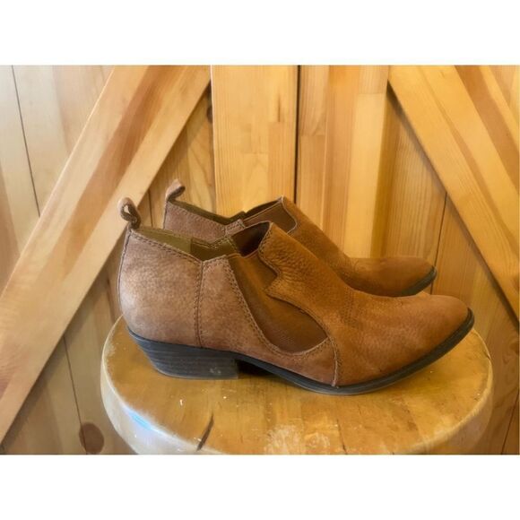 Lucky Brand Suede Leather Booties Boots Womens Size 6.5M Brown Tan Euc - Picture 3 of 6